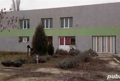 Spațiu comercial, de 10 mp, în Central - 6