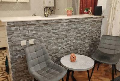 Apartament cu 2 camere decomandat în Central - 4