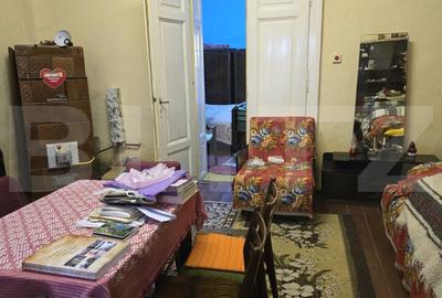 Casa de vanzare, 6 camere, 137 mp, teren 579 mp, zona semicentrala - 4