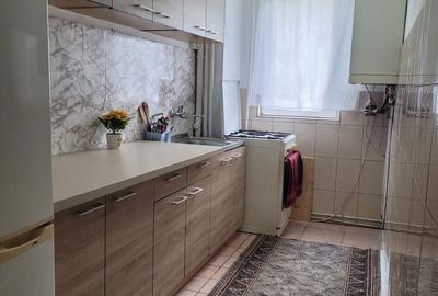 Apartament cu 2 camere semidecomandat în Florilor - 6