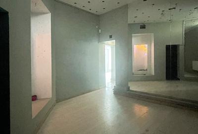Spațiu comercial, de 80 mp, în Gara de Nord - 11