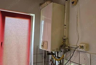 Apartament 3 camere etaj 3 Circumvalatiunii B-ul Cetatii centrala proprie - 2
