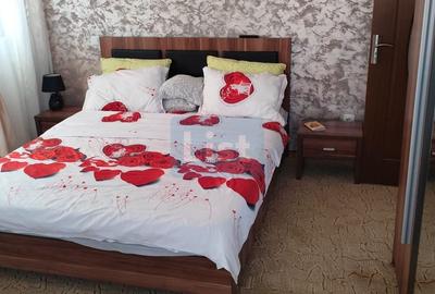 Casă cu 3 camere cu Canalizare în Strejnicu - 9