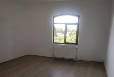 Cladire D+P+E zona Piata Mare - 4