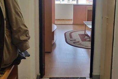 Apartament decomandat, mobilat în Pantelimon