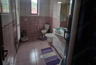 Casa cu etaj ID 1203 - 7