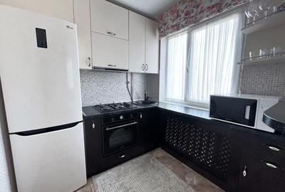 Garsonieră decomandată în Colentina
