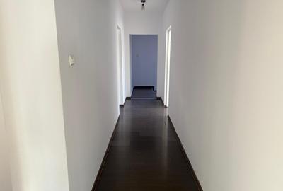 Casă individuală cu 5 camere cu Canalizare în Cetate - 11