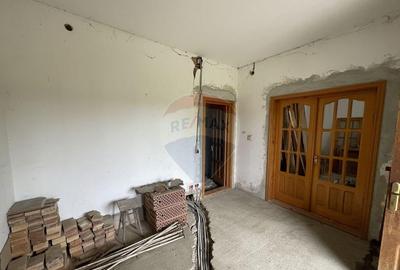 Casa cu 4 camere Suraia - 10