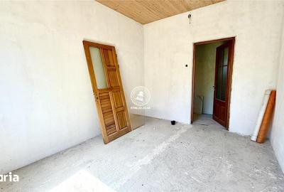 Casă cu 2 camere cu Teren 500 Mp în Țigănași - 11