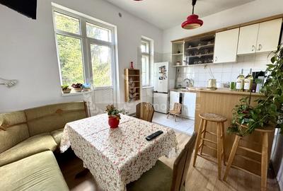 Apartament cu 3 camere decomandat, mobilat în Central - 10