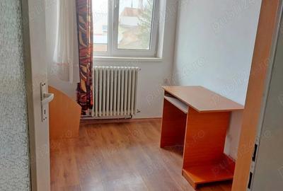 Apartament cu 3 camere semidecomandat în Bălcescu - 7