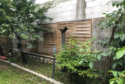 Casa cu doua corpuri, Zarnesti, pretabil pensiune sau casa de familie - 5