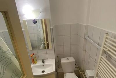 Apartament cu 2 camere decomandat în Micro 14 - 5
