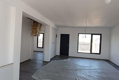 Casă cu 3 camere cu Teren 280 Mp în Berceni - 1