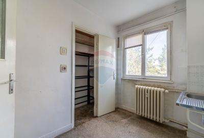 De vanzare, apartament cu 3 camere, Aleea Rasinari, zona Piata Hermes - 16