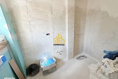 Casă cu 5 camere cu Teren 200 Mp în Central - 4