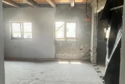 Casă cu 4 camere cu Teren 600 Mp în Rădăuți - 4
