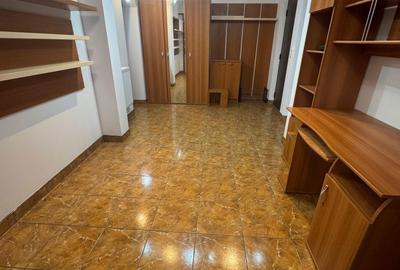 Apartament cu 2 camere decomandat în Cug - 2