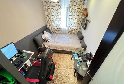 Apartament 3 camere, etaj 2, zona Centrala - Piata - Independentei - 8