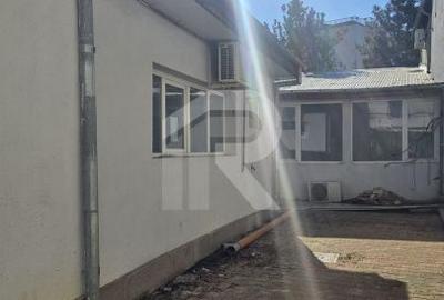 Casă cu 9 camere cu Canalizare în Iancului