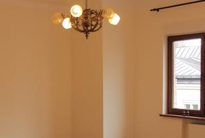 Apartament  de inchiriat - 11