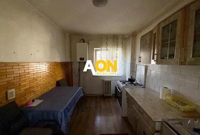 De inchiriat apartament 3 camere, etaj 1, Cetate - 6