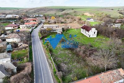 Casa cu teren in CIUCUROVA - 3317MP - la drumul National - 7