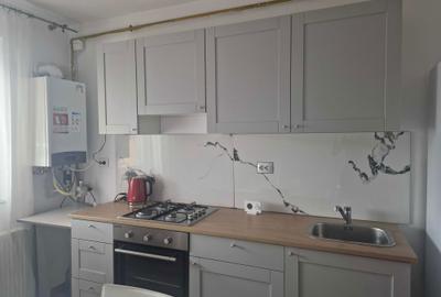 Apartament cu 4 camere decomandat în Florești - 4
