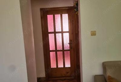 Apartament cu 4 camere decomandat în Central - 2