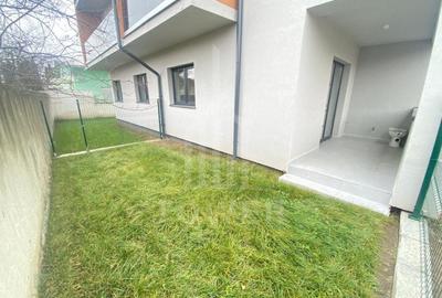 Apartament 2 camere de vanzare la cheie balcon curte Selimbar - 5