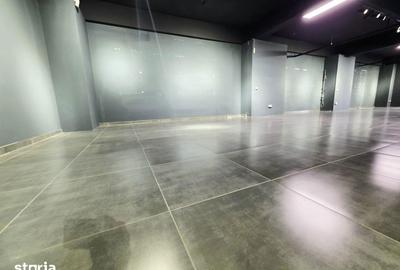 Spațiu comercial, de 400 mp, în Central - 6