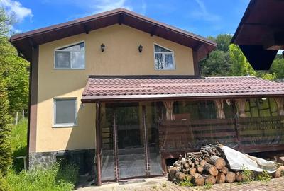 Casa de vanzare - 1