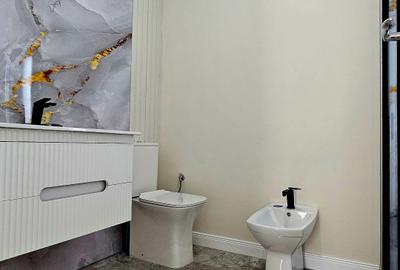 Casă individuală cu 4 camere cu Canalizare în Central - 30