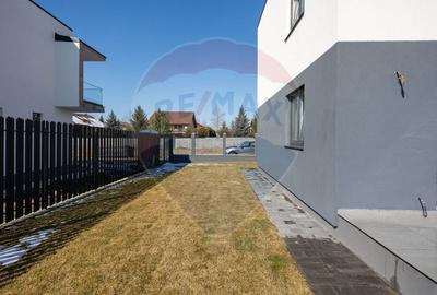 Casă cu 4 camere cu Teren 500 Mp în Sânpetru - 18