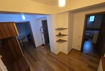 Inchiriez Apartament 2 Camere Mobilat /Loc Parcare/Pet Friendly - 1