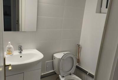 Apartament cu 3 camere decomandat în Victoriei - 13