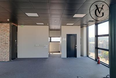 Birou, de 144.47999572754 mp, în Peninsula - 1