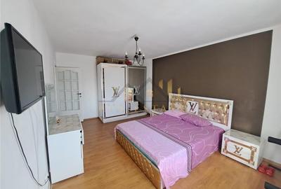 Apartament 2 camere,DECOMANDAT, 54mp, et.3+centrala -Zona LIPOVEI - 2