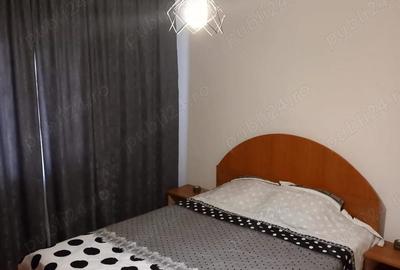 Apartament cu 2 camere decomandat în Rovine