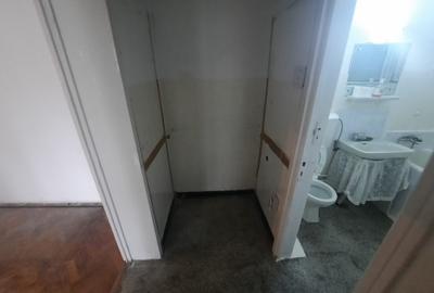 Apartament 2 camere, etaj 1/4, zona Podu Ros - 8