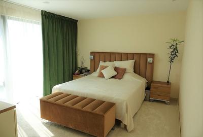 Casă individuală cu 6 camere cu Canalizare în Palazu Mare - 8