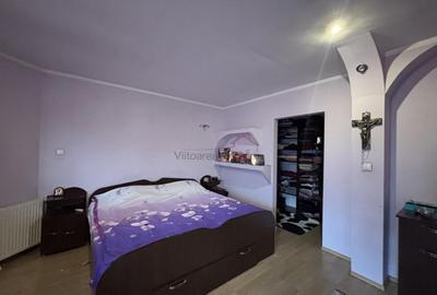 Casă individuală cu 7 camere cu Canalizare în Central - 14