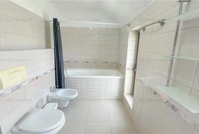 Casă cu 4 camere cu Canalizare în Ghimbav - 12