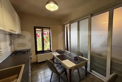 Casă cu Teren 336 Mp în Central - 14