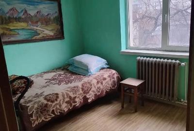 Apartament cu 3 camere decomandat în Central - 1