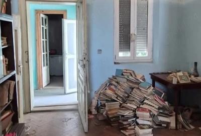 Casă cu 4 camere cu Teren 344 Mp în Central - 2