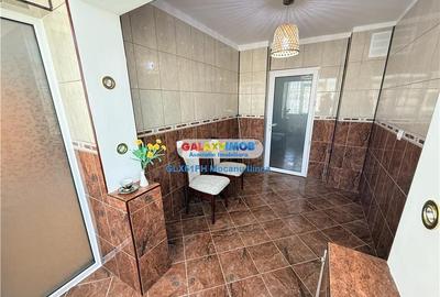 Apartament cu 2 camere decomandat, mobilat în 9 Mai - 10