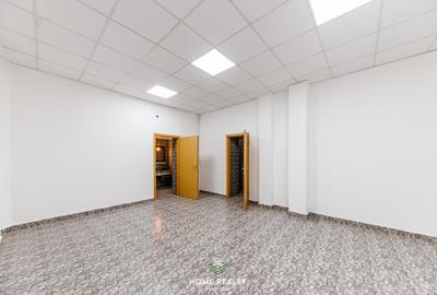 Spațiu comercial, de 222 mp, în Neptun - 11