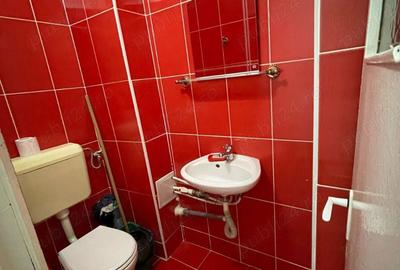 Apartament cu 3 camere decomandat în Central - 1